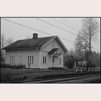 Almnäs station på en 1970-talsbild. Foto: Karl-Axel Eriksson. 