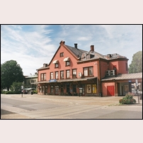 Skara station, spårsidan den 11 juli 2015. Foto: Olle Alm. 