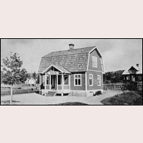 Råsa håll- och lastpats. Bild ur NOJ 50-årsskrift Nässjö - Oskarshamns järnväg 1874-1924. Foto: Okänd. 