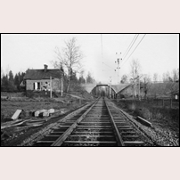 272 Blixterboda, bilden tagen mellan 1934 (då järnvägen elektrifierades) och 1942 (då Järnvägsmuseet anger att bilden  förvärvats). Foto: Okänd. 