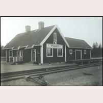 Vargbacken håll- och lastplats 1912-1915. Bild från Järnvägsmuseet.
 Foto: Okänd. 