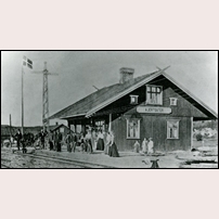 Hjärtsäter station någon gång mellan 1900 och 1910. Bild från Järnvägsmuseet. Foto: Okänd. 