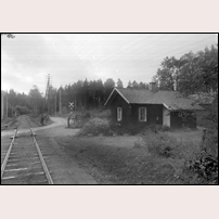134 Stampen senast 1930. Bilden uppges av museet vara tagen 1940, men det kan inte stämma eftersom samma bild förekommer i minnesskriften om järnvägen 1930. Bild från Järnvägsmuseet. Foto: Frithiof Mörk (sannolikt). 