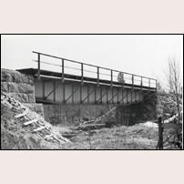 Bro över Ålsån den 24 maj 1939. Bild från Järnvägsmuseet. Foto: Okänd. 