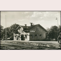 Grillby station omkring 1950. Okänt vykort från Järnvägsmuseet. Foto: N. Törnqvist. 