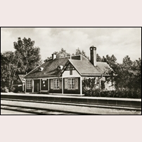 Vad station den 13 augusti 1956. Okänt vykort från Järnvägsmuseet. Foto: Okänd. 