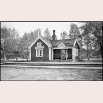 Stagelstorp station omkring 1950. Bild från Järnvägsmuseet. Foto: E. Pettersson. 