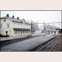 Tillberga station den 5 april 1966.  Foto: Yngve Vikström. 