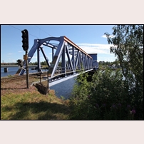 Bron över Österdalälven vid Mora den 10 juli 2018. Fotoriktning österut. Foto: Olle Thåström. 