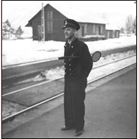 Den siste stationsmästaren i Skattkärr, Gösta Andersson. Foto: Okänd. 