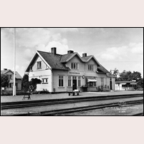 Nossebro station på en bild från 1950-talet(?). Foto: O. Liljeqvist konstförlag, Dals Långed. 