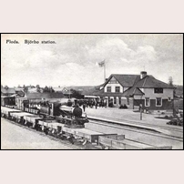 Björbo station på gammalt vykort. Foto: Okänd. 
