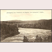 Den ursprungliga bron fotograferad i sydvästlig riktning (uppströms) någon gång före 1917. Foto: Okänd. 