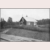 138a Brinkan efter att ha flyttats och byggts till i samband med dubbelspårsbygget på 1920-talet. Bild från redogörelsen för dubbelspårsanläggningen Tranås- Sävsjö, 1927.  Foto: Okänd. 