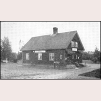 Kärrbäck station. Bild ur Sveriges Järnvägsstationer (1949). Foto: Okänd. 