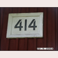 414 Duvedal, nummerskylten verkar vara original.  Foto: Jöran Johansson. 