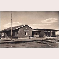 Anderslöv station, nya stationshuset, byggt 1948-49. Fotot är taget något av åren närmast därefter. Foto: Berndt Johansson. 