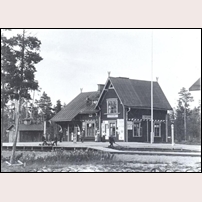 Storsund station tidigt 1900-tal. Bild från Sveriges Järnvägsmuseum. Foto: Okänd. 