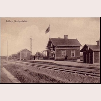 Halltorp station innan stationshuset byggdes till 1909. Foto: Okänd. 