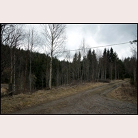 Stenslanda hållplats låg här men inte när bilden togs den 24 april 2012. Fotoriktning mot söder. Foto: Roy Mårtensson. 