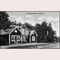 Alnaryd station okänt år efter  då stationshuset byggdes till. Foto: Eric Lundquist. 