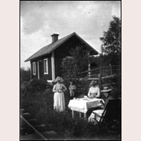 12 Kraftkällan i början av 1900-talet. Bild från bygdeband.se. Foto: Okänd. 