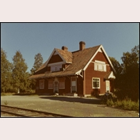 Medle station. Se föregående bild angående fotoår. Bild från Sveriges Järnvägsmuseum. Foto: Okänd. 