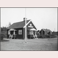 Bränntjärn station 1934. Bild från Sveriges Järnvägsmuseum. Foto: Okänd. 