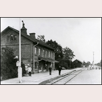 Mölltorp station 1916. Bild från Sveriges Järnvägsmuseum. Foto: Okänd. 