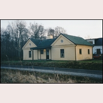 Dagstorp station 2001. Den förra "rivningskåken" har förvandlats till detta fina hus. Foto: Nils-Bertil Sörensson. 
