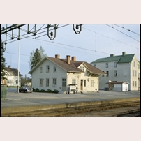 Fjugesta station i maj 1969. Bild från Örebro Banregion, bilden nu i Sveriges Järnvägsmuseum. Foto: Okänd. 