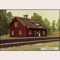 Holmfors station omkring 1965. Bild från Sveriges Järnvägsmuseum. Foto: Okänd. 