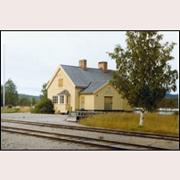 Renviken station den 1 september 1971. Bild från Sveriges Järnvägsmuseum. Foto: Okänd. 