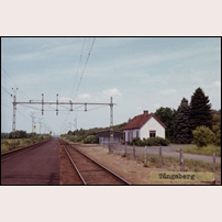 Tångaberg station i juli 1969, sedd mot norr. Bild från Sveriges Järnvägsmuseum. Foto: Okänd. 