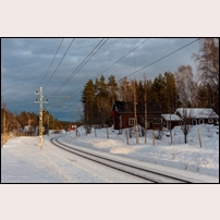 309 Niemisel den 16 mars 2016. I bakgrunden syns Niemisels stationshus. Foto: Mikael Lundberg. 