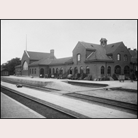 Eslöv station omkring 1920. Vykort från Calegi. Foto: Okänd. 
