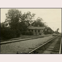 Lindbacka station den 23 september 1931. Bild från Sveriges Järnvägsmuseum. Foto: Okänd. 