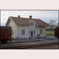 Hidingebro station i maj 1969. Bild från Örebro Banregion, nu vid Sveriges Järnvägsmuseum. Foto: Okänd. 