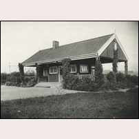 Sävedalen station omkring 1930. Bild från Sveriges Järnvägsmuseum. Foto: Okänd. 
