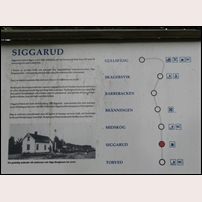 Siggarud station, informationstavla den 5 augusti 2011. Foto: Jöran Johansson. 