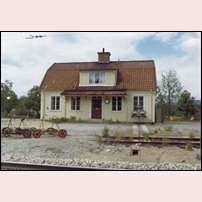 Lindefallet station omkring 1972. Bild från Sveriges Järnvägsmuseum. Foto: Okänd. 