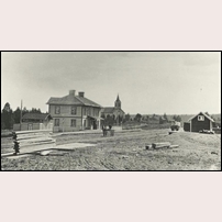 Järbo station, enligt uppgift ska bilden vara tagen omkring 1880.  Foto: Okänd. 
