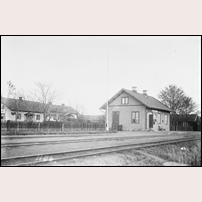 Broddetorp station omkring 1910. Bild från Järnvägsmuseet. Foto: D. Eriksen, Skövde. 