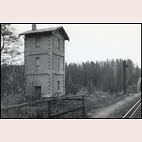 Älvkarleö station omkring 1950. Bild från Järnvägsmuseet. Foto: Okänd. 