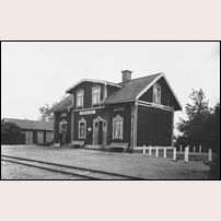 Maspelösa station på en bild från Järnvägsmuseet. Den uppges vara tagen på 1920-talet eller 1940-talet (den förra uppgiften verkar mest sannolik).  Foto: Okänd. 