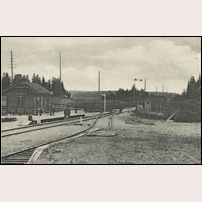 Labacken håll- och lastplats 1907. Foto mot norr. Vykort från N.F. Nilsén, Sala. Foto: Okänd. 
