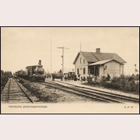 Vintrosa station omkring 1900, ej senare än 1902. Okänt vykort. Foto: Okänd. 