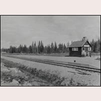 Moräng hållplats, troligen kort efter öppnandet 1928. Bild från Järnvägsmuseet. Foto: Okänd. 