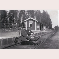 Born håll- och lastplats på 1930-talet.Bild från Järnvägsmuseet. Foto: Okänd. 