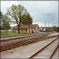 Myresjö station 1968 - 1969 (eller omkring 1972, uppgifterna varierar) Bild från Järnvägsmuseet. Foto: Okänd. 